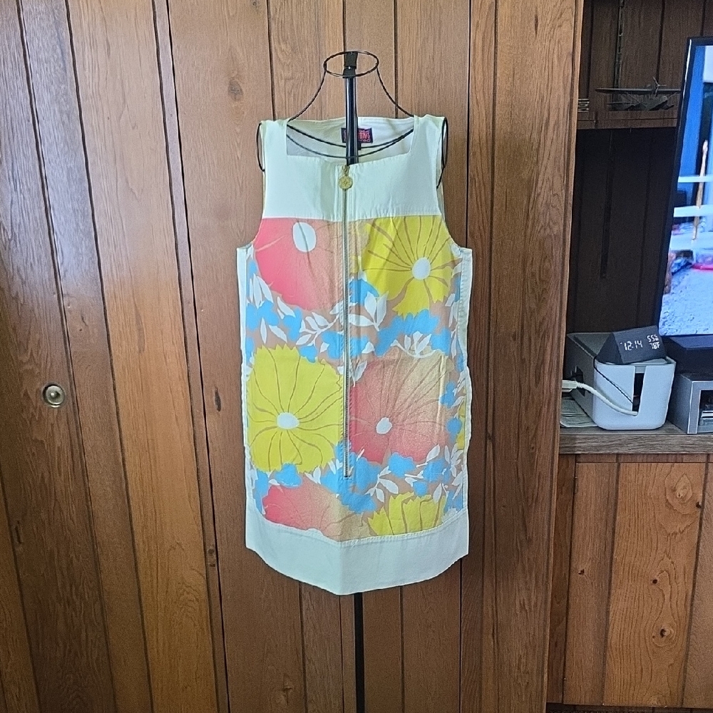Tracy Feith for Targer Vibrant Floral Dress in Red and Blue